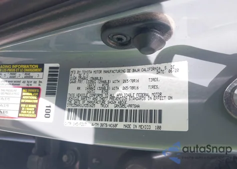 2020 Toyota Tacoma Trd Off-Road z USA, uszkodzony, nr VIN 3TMCZ5AN1LM351625